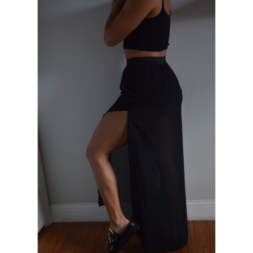 H&M Sheer Maxi Skirt Size 4